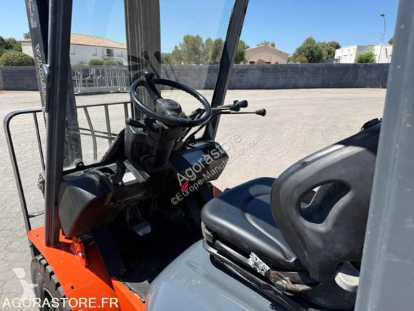 Chariot élévateur