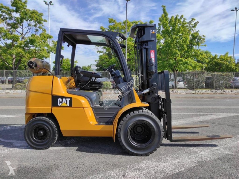 Heftruck Caterpillar GP40N