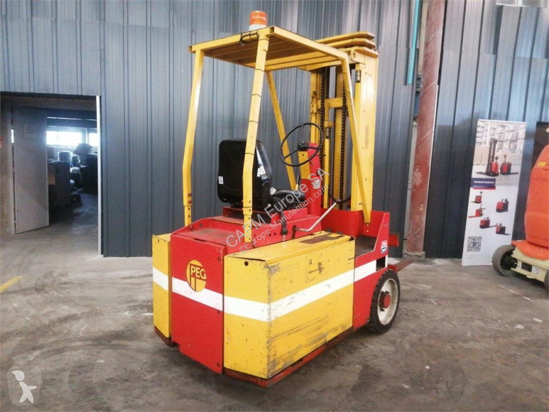 Chariot élévateur  Peg F2050EB