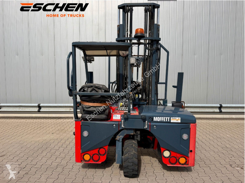 Empilhador elevador Moffett M4-25.4 ALLRAD |...