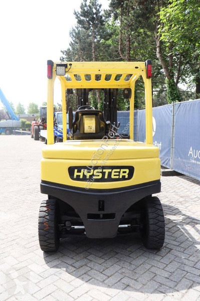Forklift