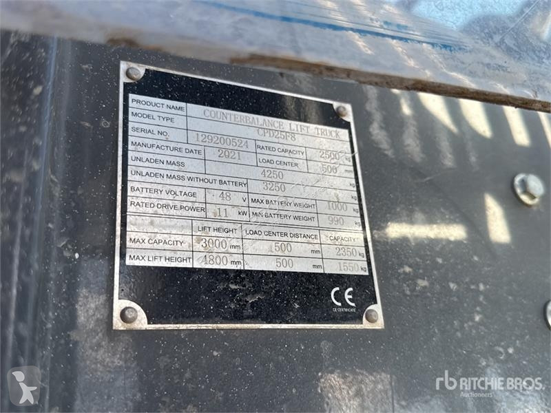 可升降式叉车  Eurocosmec CPD25F8 2500 kg Electric...