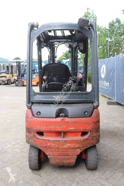 Stivuitor Linde 01
