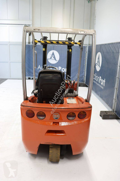 Carretilla elevadora BT C3E130R