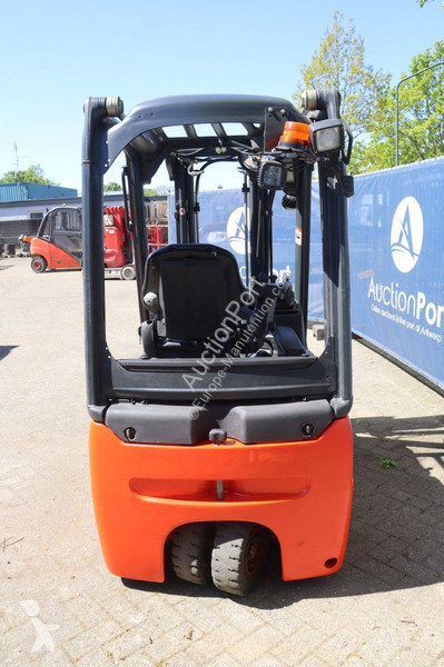 Carretilla elevadora Linde E16-01