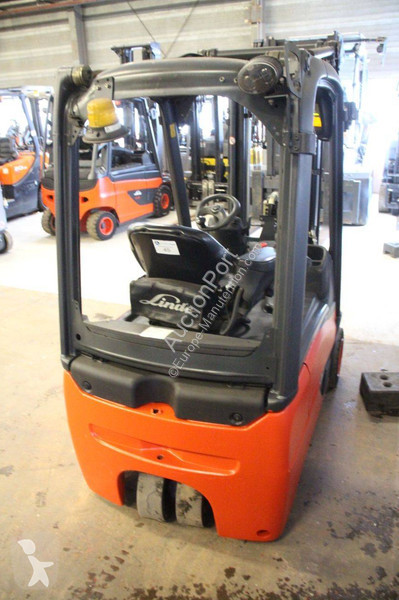 Chariot élévateur Linde E16