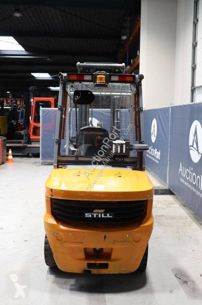 Chariot élévateur Still RCD 35 Plus