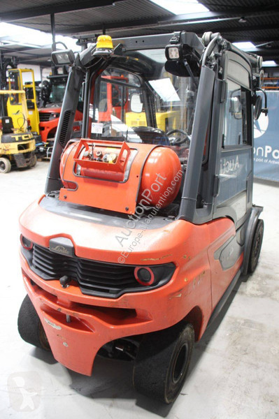 Chariot élévateur Linde 01