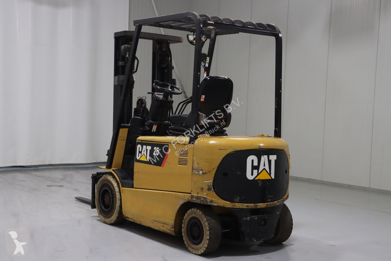 Автопогрузчик Caterpillar KPAC