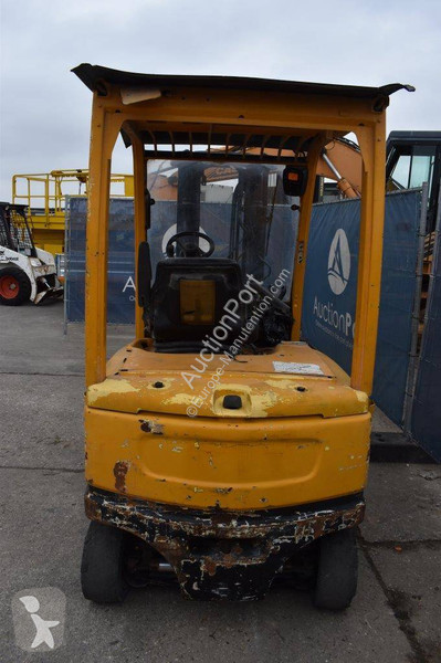 Teleskopický manipulátor Hyster -717