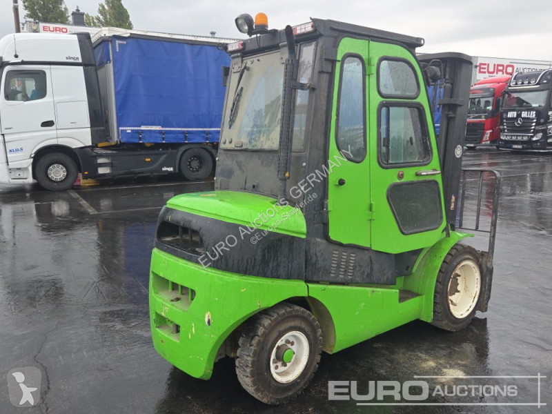 Carretilla elevadora Clark C30D