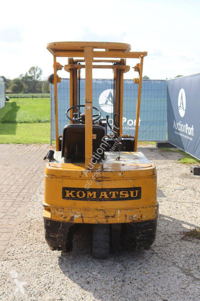Wózek podnośnikowy Komatsu FB15M-1