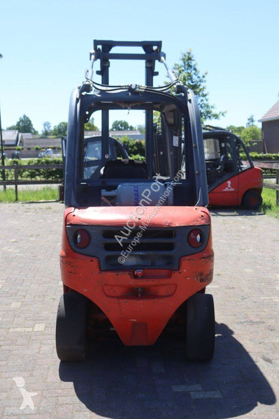 رافعة شوكية Linde M25T