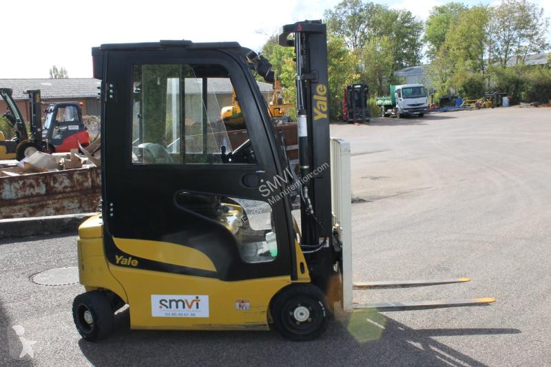 Chariot élévateur Yale  ERP16VF