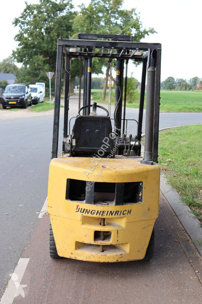 Chariot élévateur Jungheinrich DFG 16G-379 2T