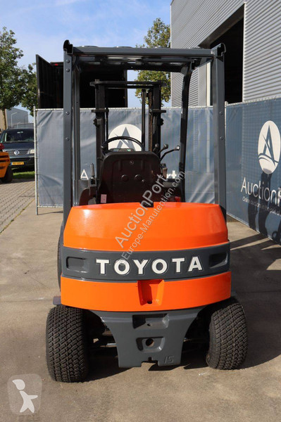 Chariot élévateur Toyota 7FB10