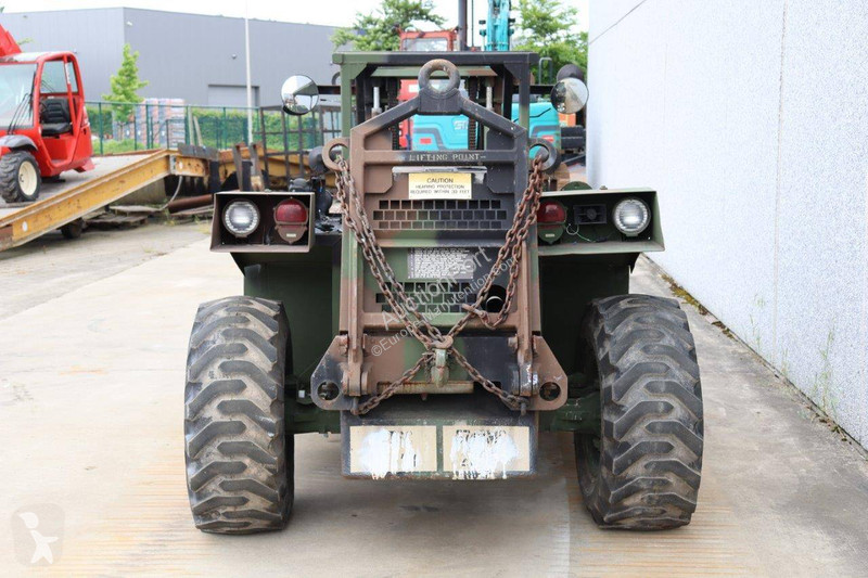 Chariot élévateur Case MHE270