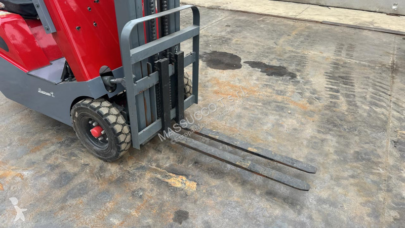 Chariot élévateur Stipp CPD10