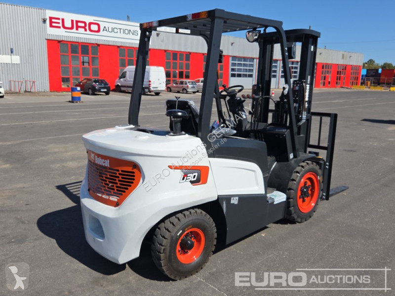 Кар Bobcat D30NXE