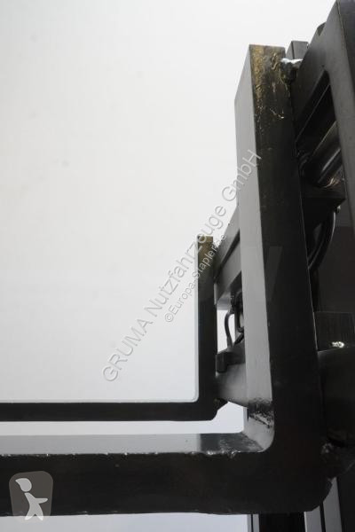 رافعة شوكية Linde EVO 394-02