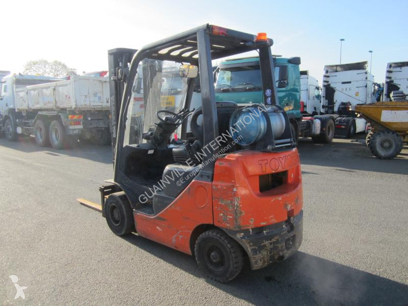 Heftruck Toyota  02-8FGF18
