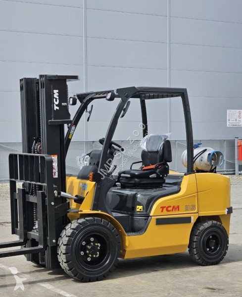 Chariot élévateur TCM FGE35-E2 BRAND NEW TR4700mm