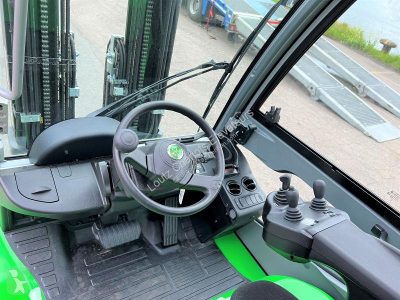 Chariot élévateur Cesab  M 330H-GV