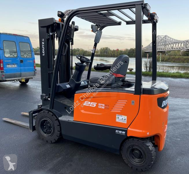 Stivuitor Doosan  B25X-7