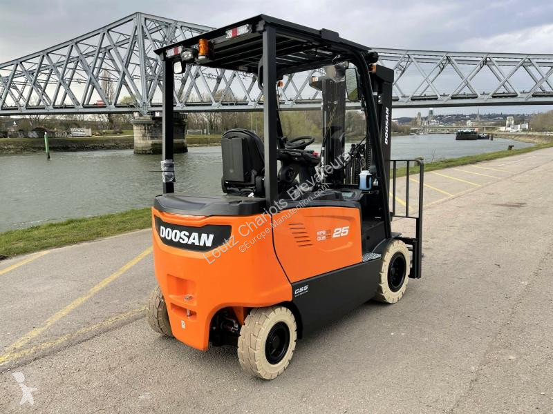 Heftruck Doosan  B25X-7