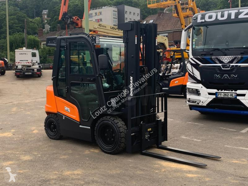 Chariot élévateur Doosan  D25NXS
