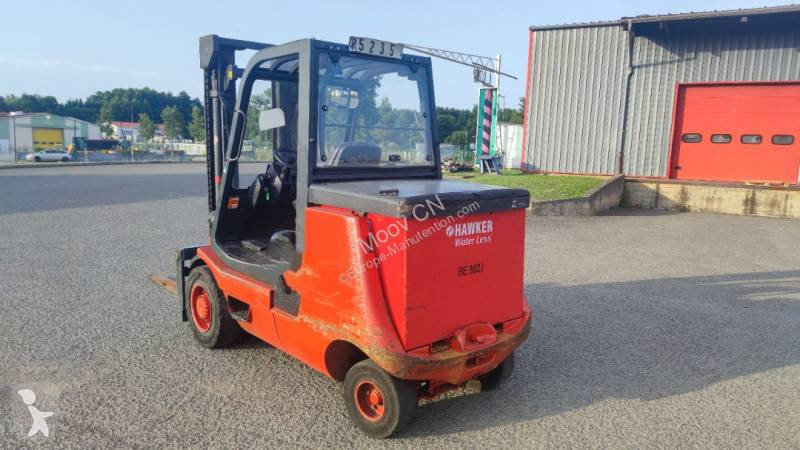 Chariot élévateur Fenwick-Linde E40P