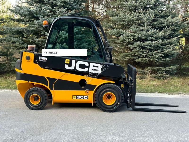 Teleskopický manipulátor JCB Teletruk