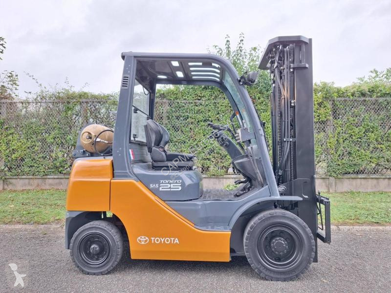 Teleskopický manipulátor Toyota  028FGF25