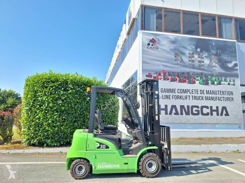 Teleskopický manipulátor Hangcha  XC30i