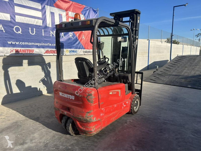 Carretilla elevadora Manitou  ME320