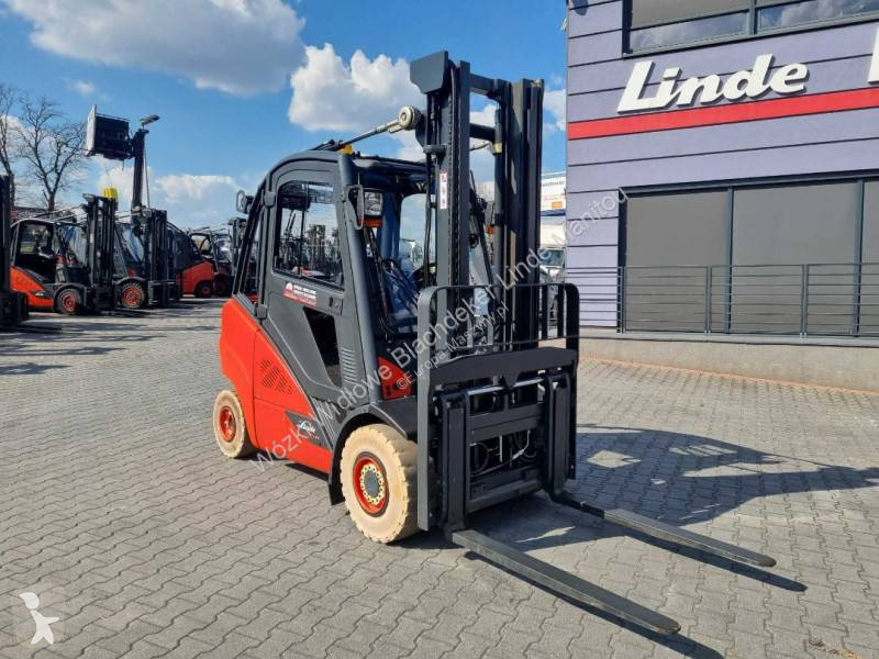 رافعة شوكية Linde H30T-02
