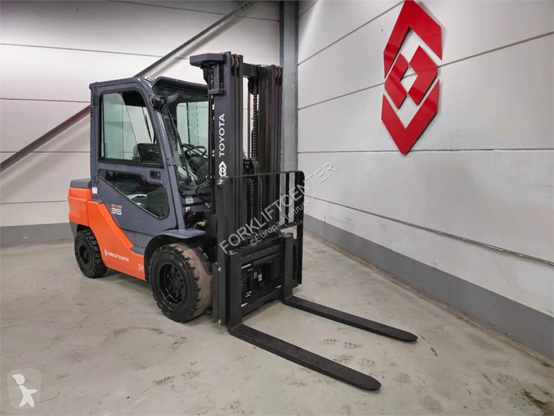 Lyfttruck Toyota 52-8FDJF35