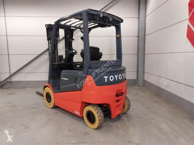 Heftruck Toyota 9FBMK25T