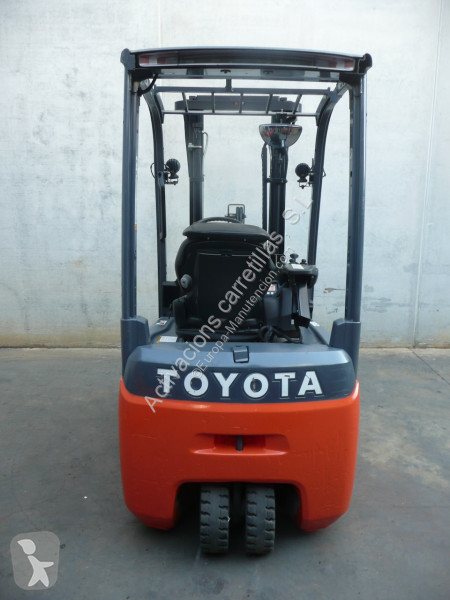 Carretilla elevadora Toyota 8FBE15T