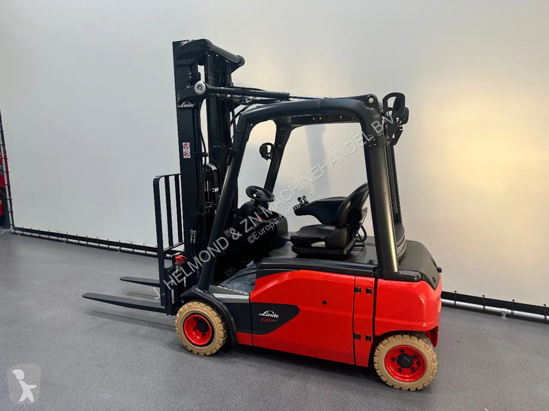 Carrello elevatore Linde 386 E 20 PL-02