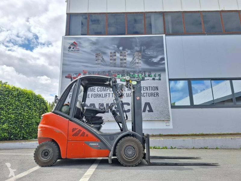 Chariot élévateur Fenwick T - 02