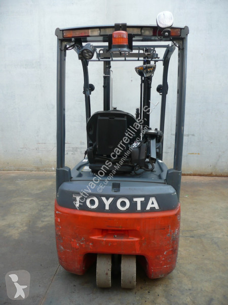 Carretilla elevadora Toyota 8FBE16T