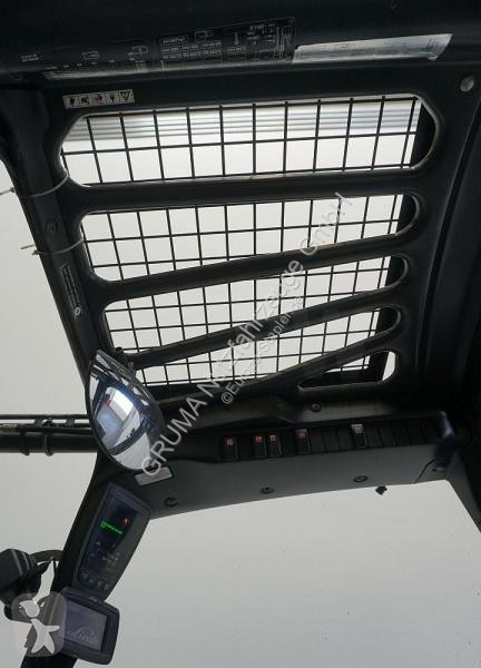 Teleskopický manipulátor Linde  E 30 387