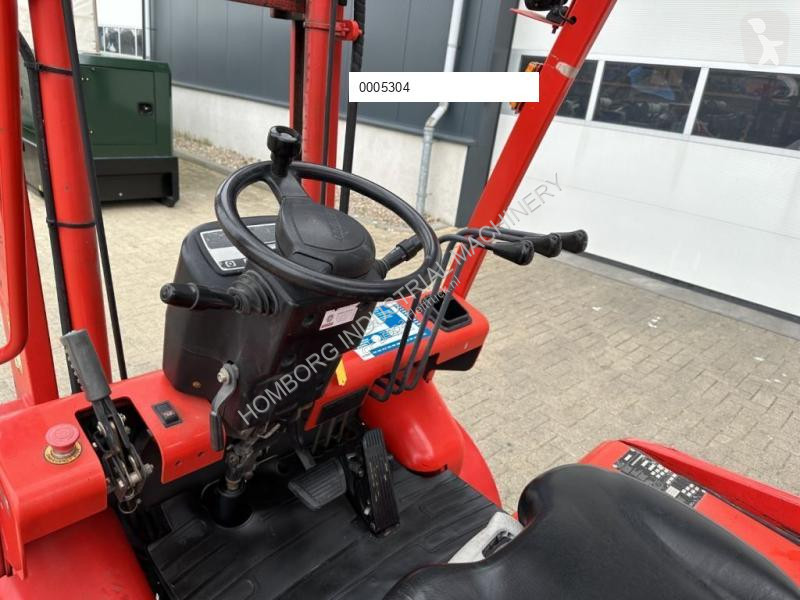 Heftruck Manitou ME425-80V 2.5 ton Triplex...