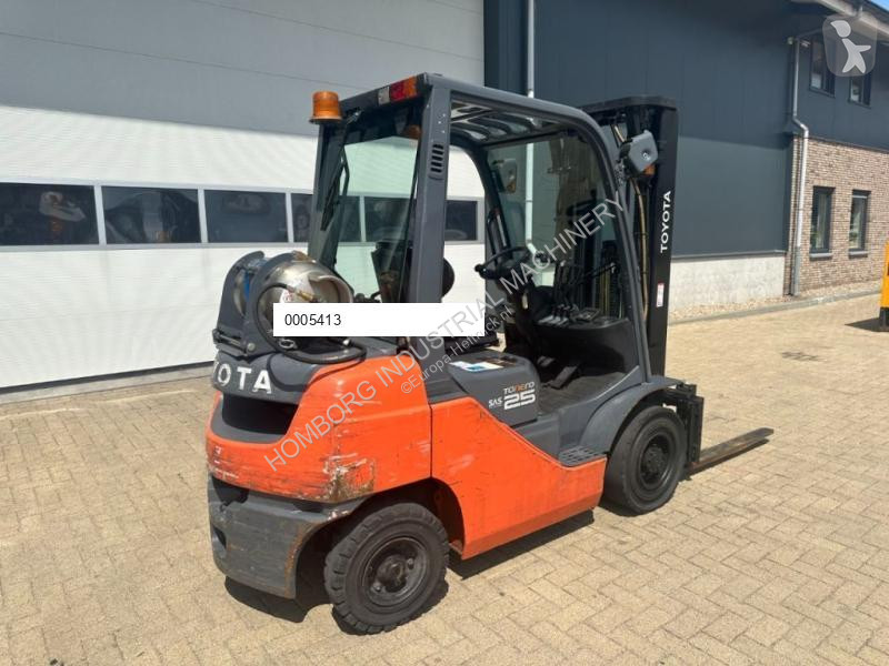 Heftruck Toyota 2.5 ton 25 Triplex Freelift...
