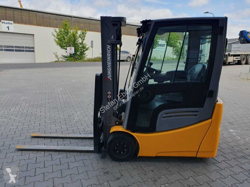 Stivuitor Jungheinrich EFG 215 / Triplex:...