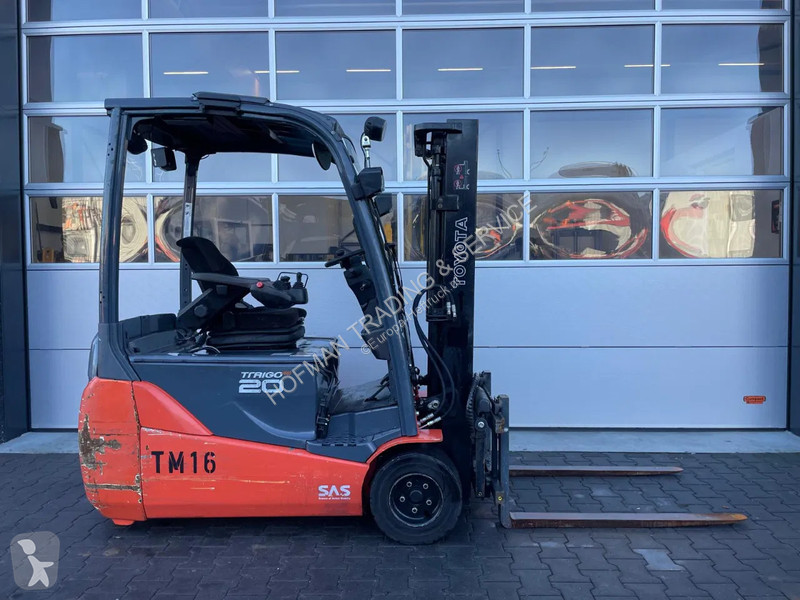 Teleskopický manipulátor Toyota 8FBET20