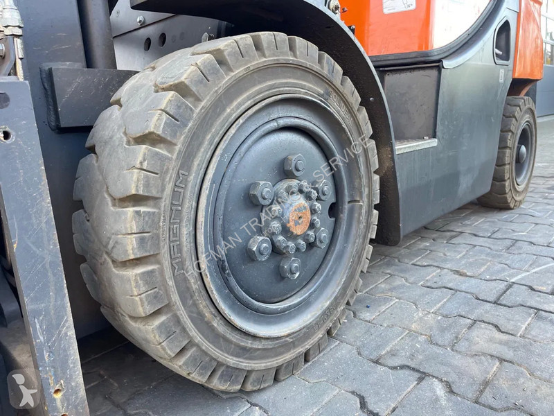 Stivuitor Doosan D30GP