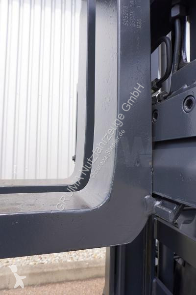 Teleskopický manipulátor Linde  E 50/600 HL 388