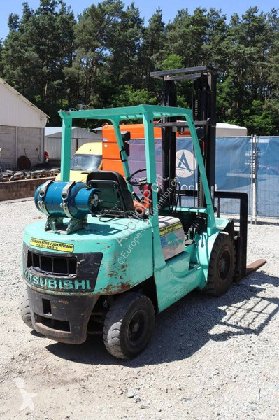 Carretilla elevadora Mitsubishi FG 30 T